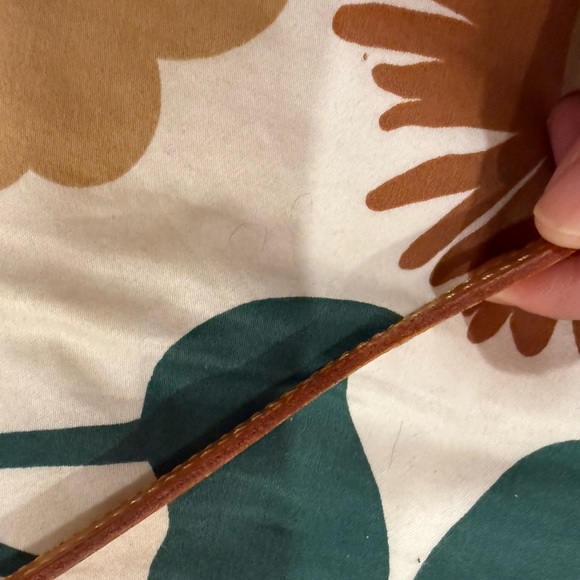 St Cloud Louis Vuitton PM Monogram Crossbody Bag - Picture 14 of 16